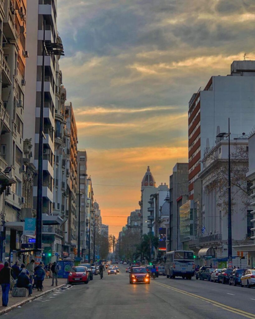 Montevideo bahía sudamericana escondida