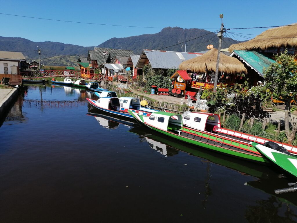 Ecoturismo en Pasto en la Laguna de La Cocha