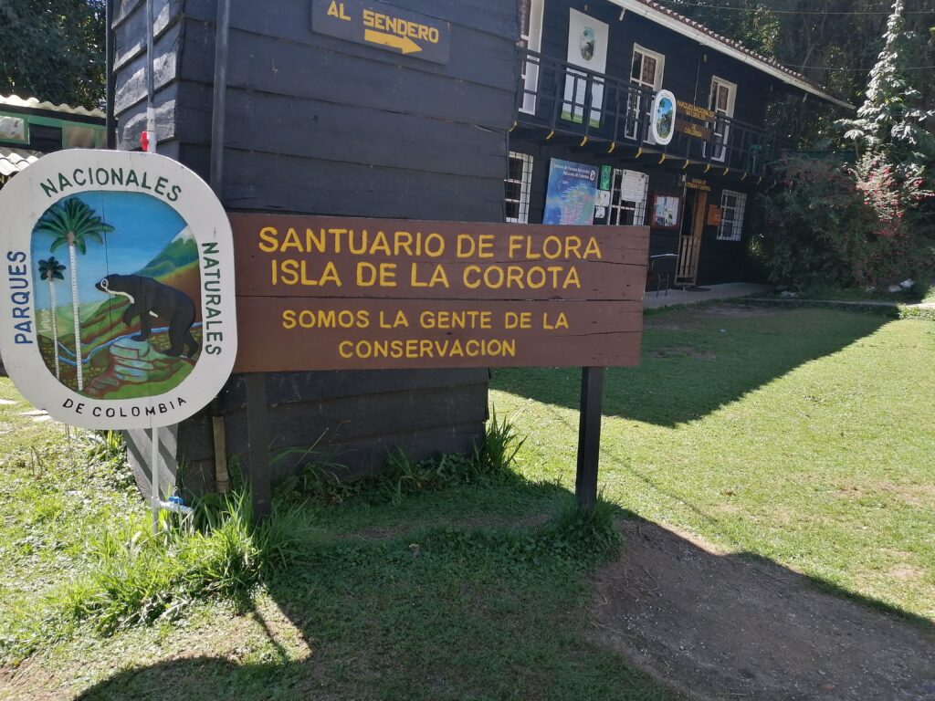 Entrada a la Isla La Corota