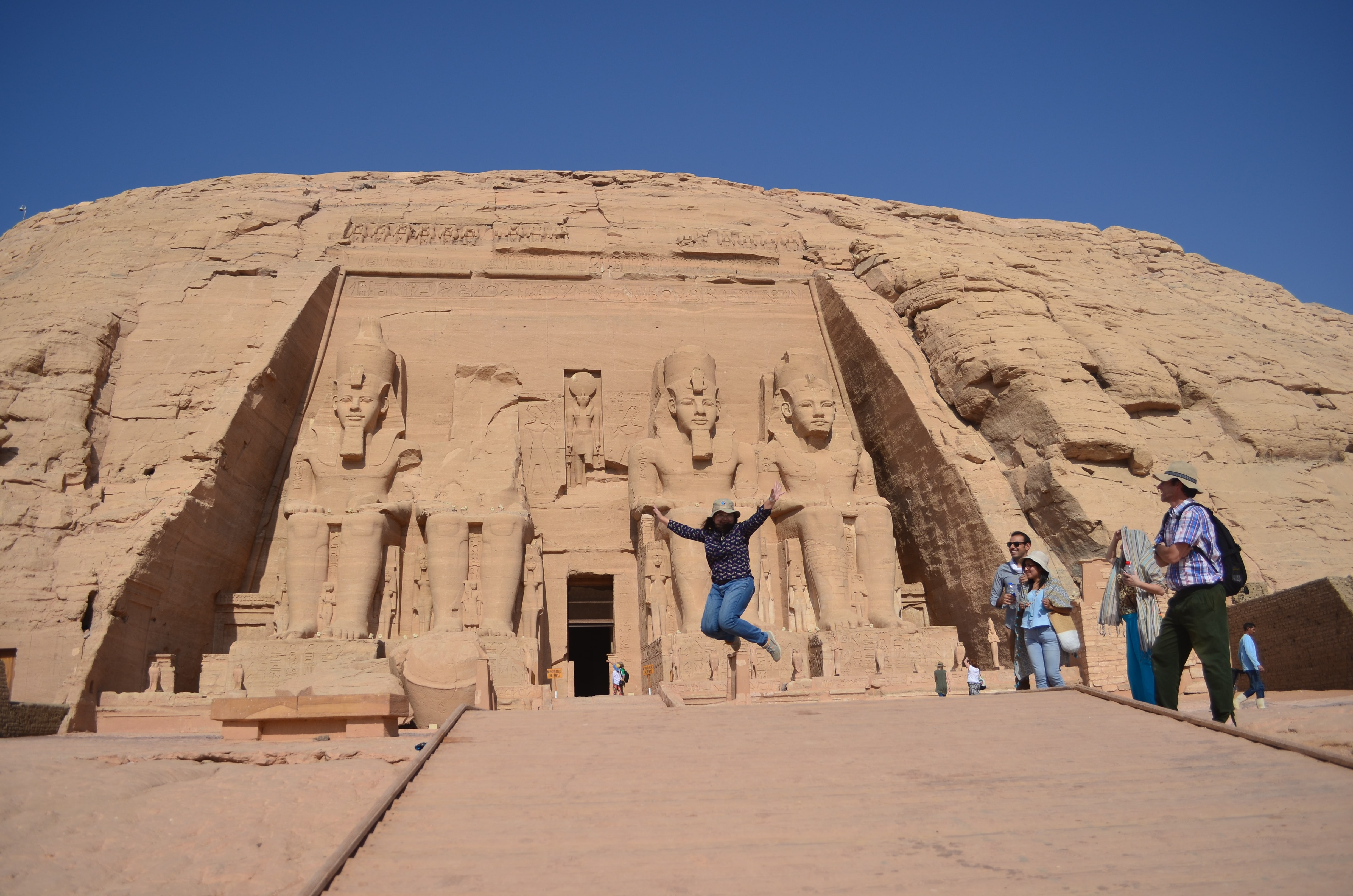 Vista panorámica del Templo de Abu Simbel, al sur de Egipto