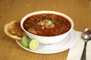 pozole - comida mexicana para celebraciones