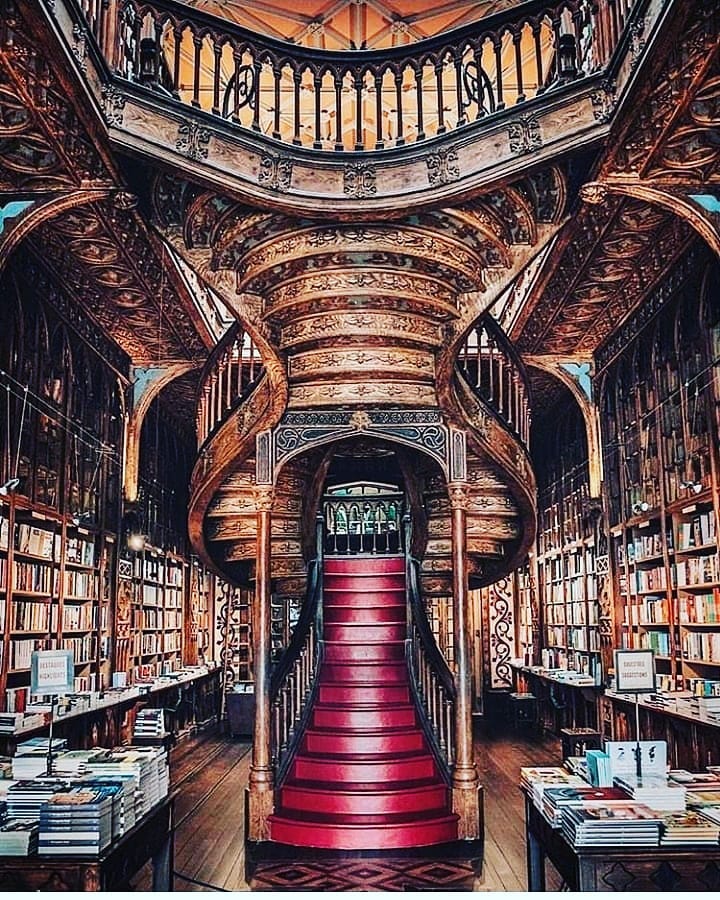 Librería lello oporto