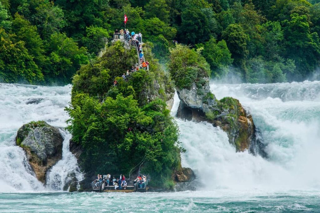 Cataratas del Rin, turismo de agua
