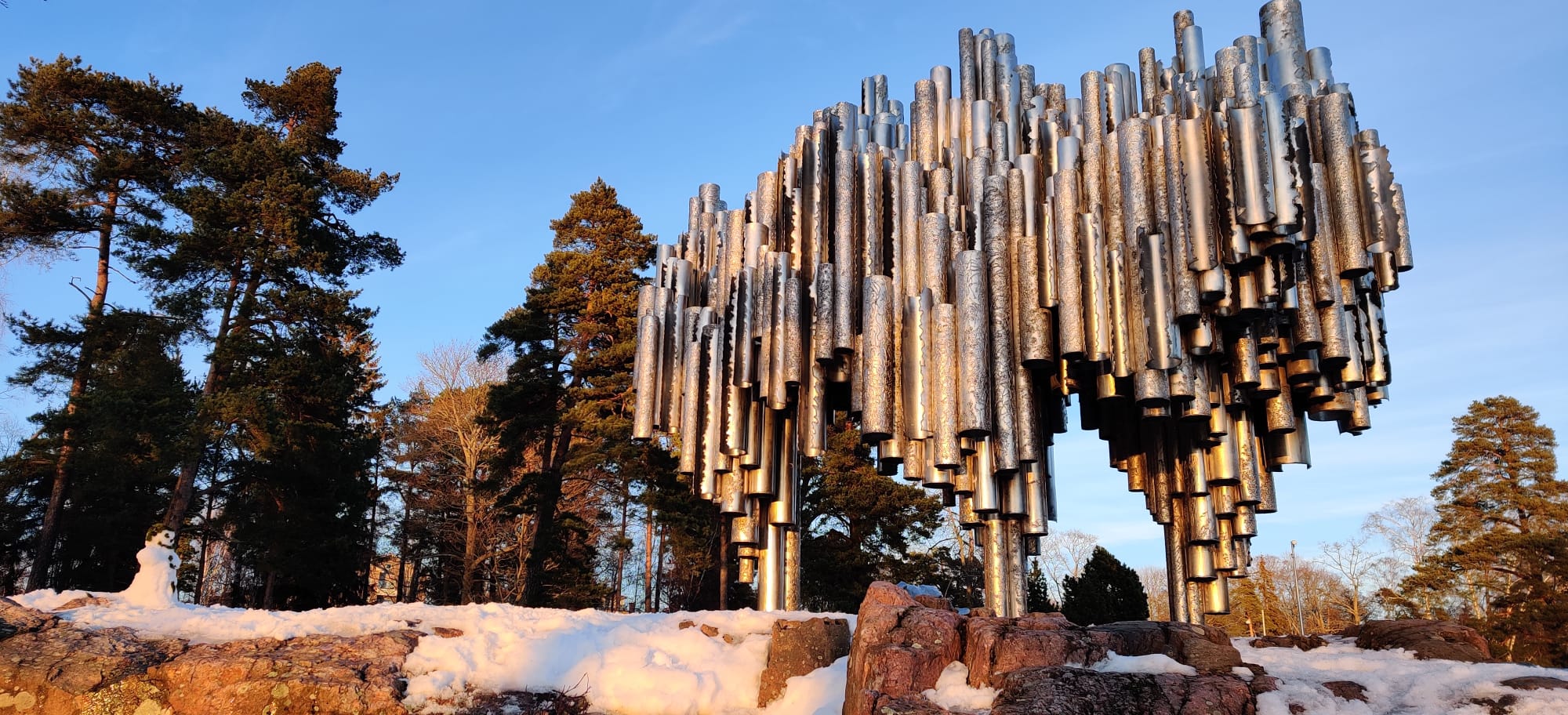 Monumento a Sibelius situado en el parque de Sibelius