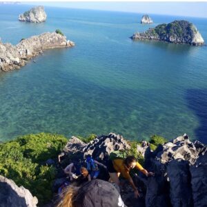 Vietnam. Halong Bay