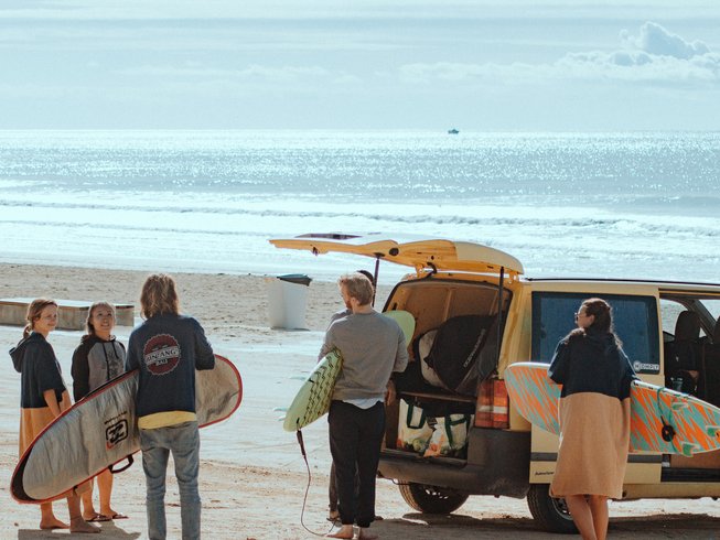surf camp en España